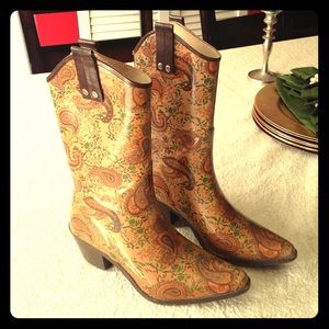 GMA NYNY Paisley Rain boots