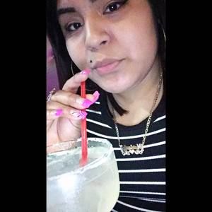 Meet your Posher, Maricela