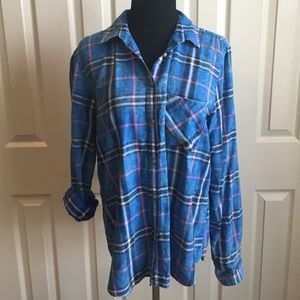 AE lightweights flannel