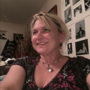 Meet your Posher, Lindy