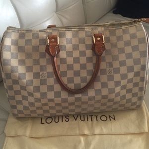 Reserved for Carissa