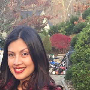 Meet your Posher, Estela