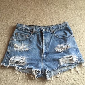Levi's Highwaisted jean shorts