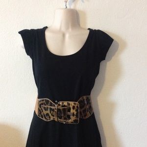 ❗️️NWT❗️leopard belt