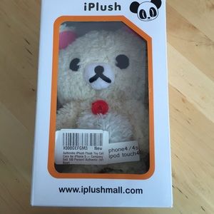 iPhone 4/ iPod 4 teddy bear plush case.