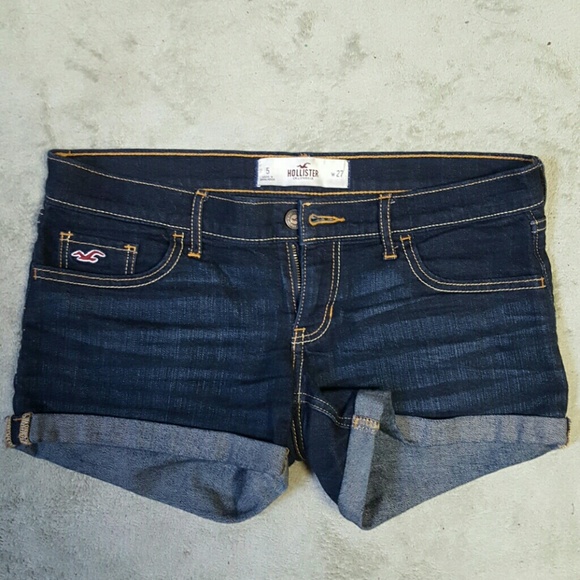Hollister mini shorts