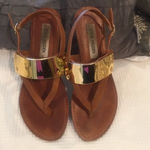 Steve Madden  (Cale) tan sandals Gently worn