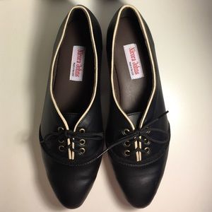 Nicora Johns "Sallys" lace-up shoes