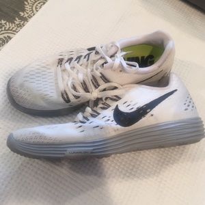 Nike Lunar Tempo - Women's - size 7