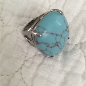 Chloe and Isabel turquoise ring size 7