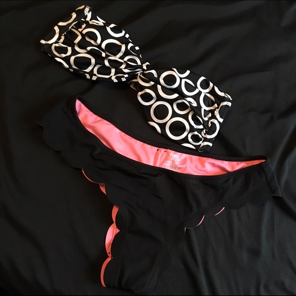 Victoria's Secret strapless bikini top