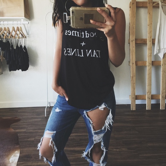 (LAST ONE) Tan Lines + Top - Picture 2 of 4