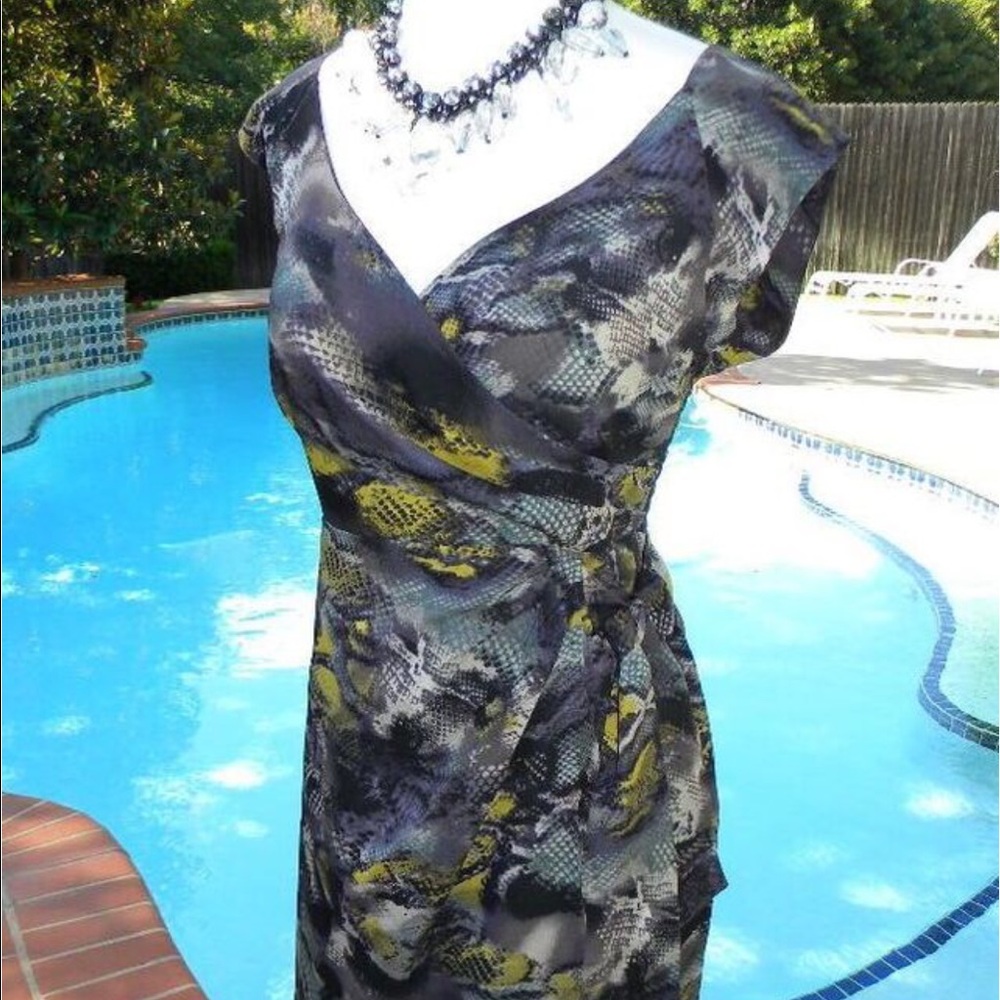 New Boston Proper Faux Wrap Python Dress - Picture 4 of 5