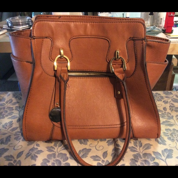 LONDON FOG tan handbag