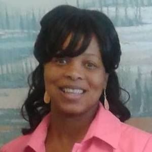Meet your Posher, Khadijah