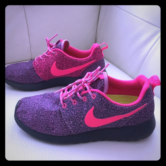 Nike Roshe ❤️Rare Color❤️