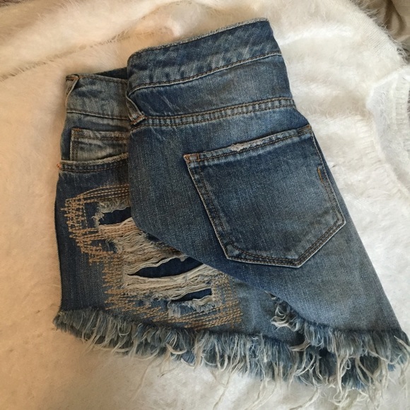 Mossimo jeans short shorts - Picture 3 of 3