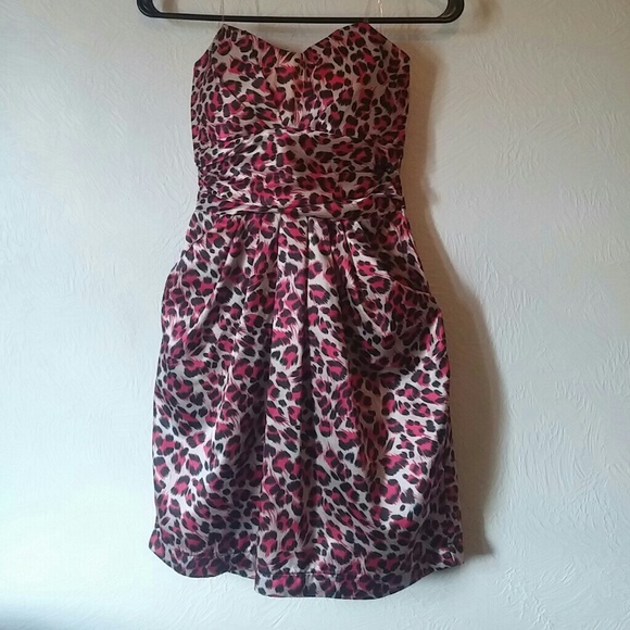 strapless dress