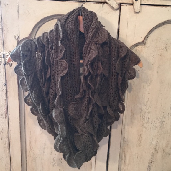 Scalloped Knit Infinity Scarf