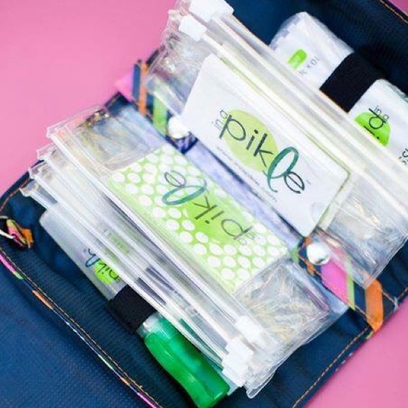 ⭐️LAST ONE⭐️🎉HP🎉 🆕Tiffany Blue Pepper Pikle! - Picture 4 of 4