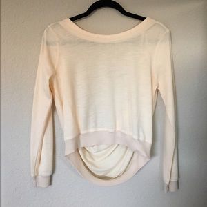 Super cute long sleeved top with draped back