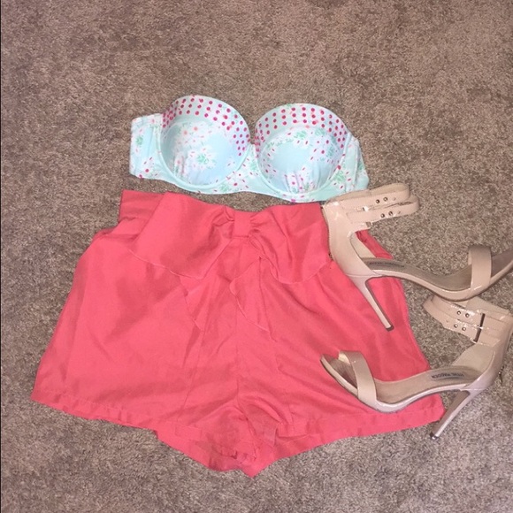 ✨ SALE ✨ Bow Shorts