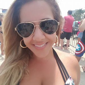 Meet your Posher, Ysora