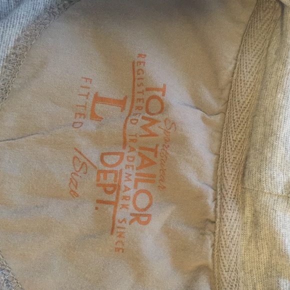 Men's Light Hooded Sweat Shirt - Picture 2 of 2