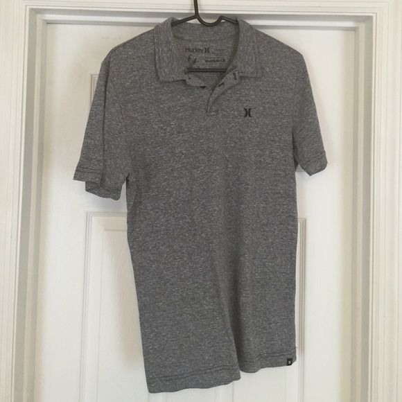 Men's medium collared shirt
