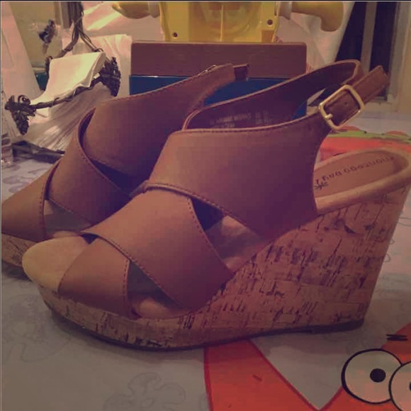 Brown Wedges