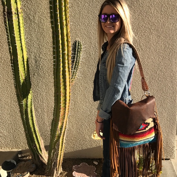 Meet your Posher, Chelsea - Picture 3 of 3