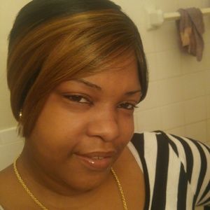 Meet your Posher, Carla