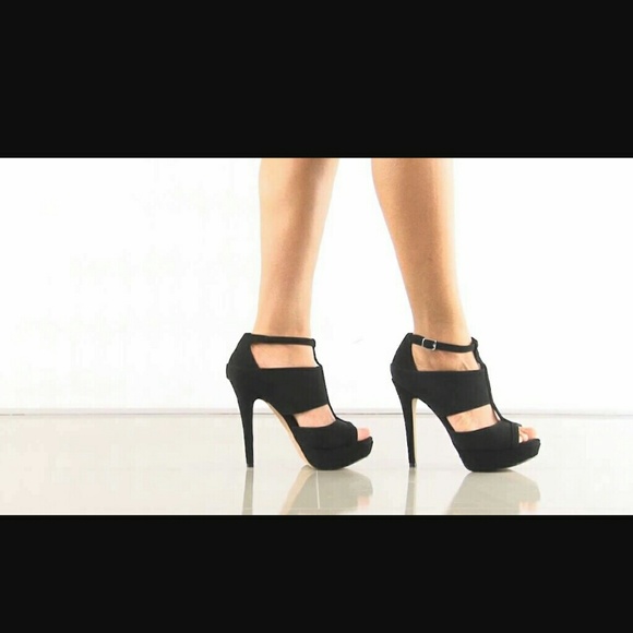 Aldo Hockin black sandal stiletto