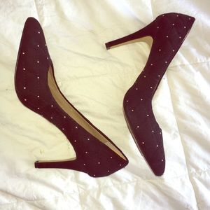 Size 9 black suede quilted Ann Taylor pumps