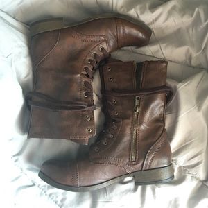 Mossimo brown combat boots
