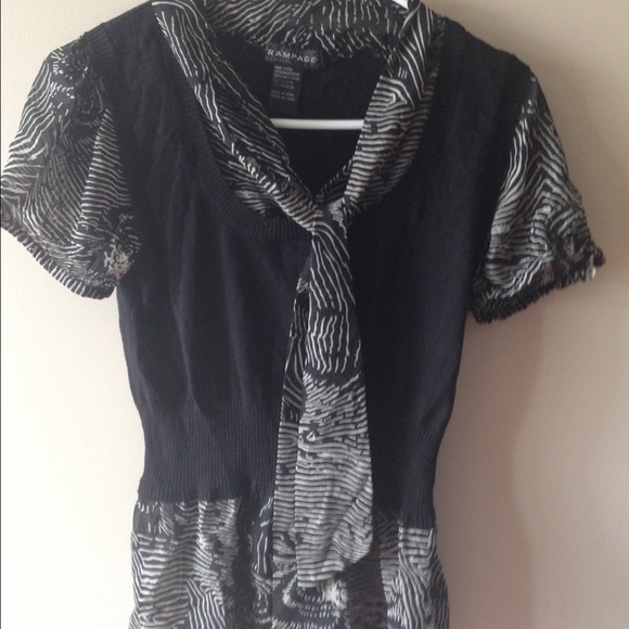 Shirt - Picture 2 of 3