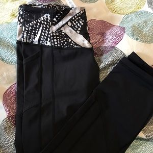 Lululemon cropped leggings with pockets
