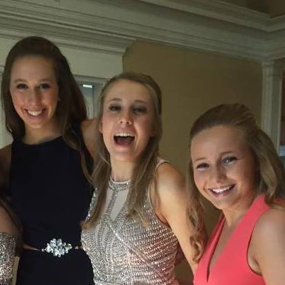 Meet your Posher, Olivia