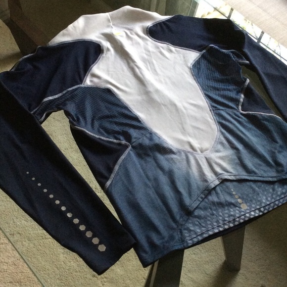 Nike Warm Up Shirt L