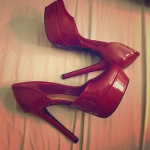 Jessica Simpson Walea Pump Size 6