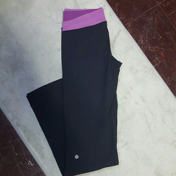 Lululemon flare pants size 6