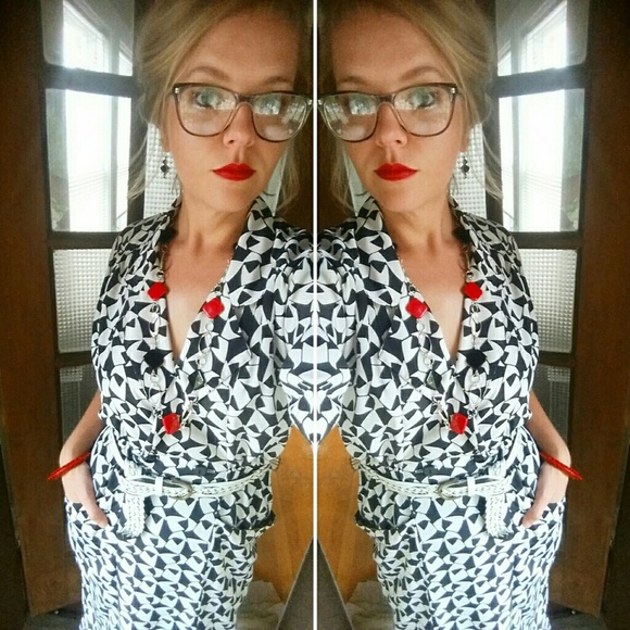 Check out my vintage closet! - Picture 11 of 16