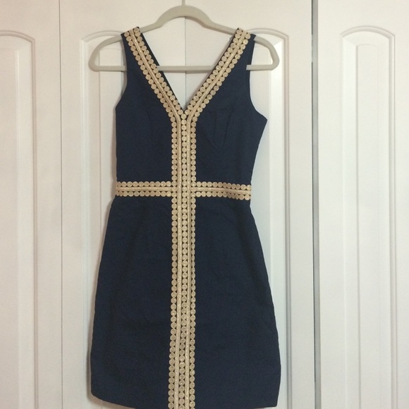 Lilly dress