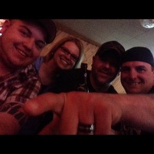 Meet your Posher, Elissa