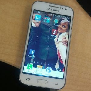 Samsung core prime smartphone