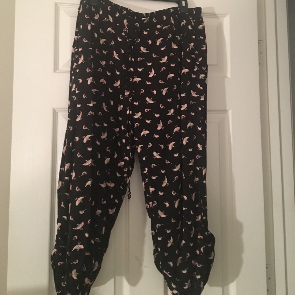 American Rag harem pants - Picture 3 of 3