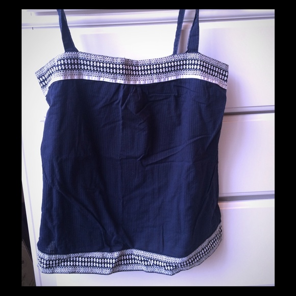 *SALE* AE Navy Top