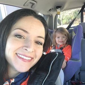 Meet your Posher, Eva