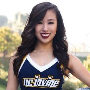 Meet your Posher, Phoebe