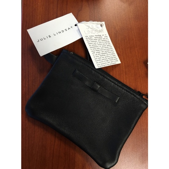Julie Lindsay Authentic Black Leather Wristlet - Picture 1 of 2